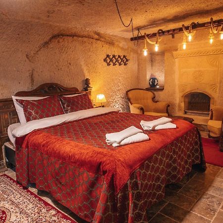 Adelya Cave Hotel Apartments Göreme Zewnętrze zdjęcie