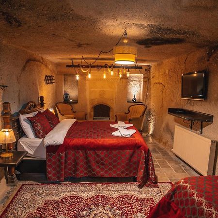 Adelya Cave Hotel Apartments Göreme Zewnętrze zdjęcie