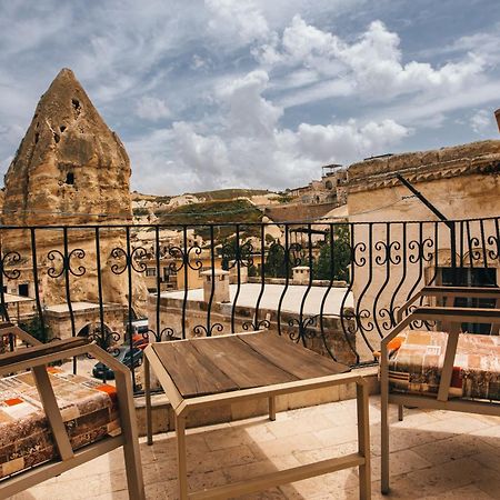 Adelya Cave Hotel Apartments Göreme Pokój zdjęcie