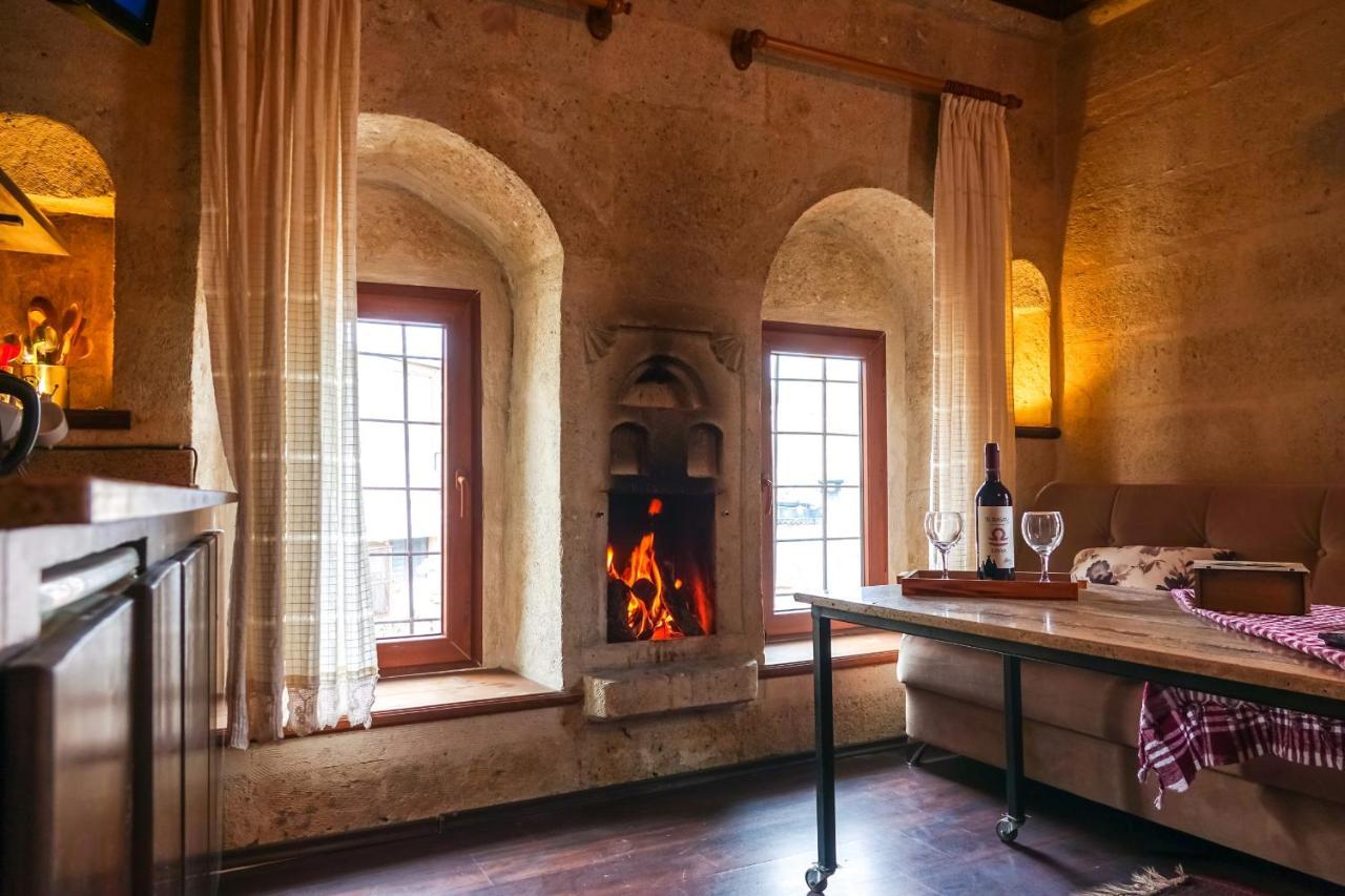 Adelya Cave Hotel Apartments Göreme Zewnętrze zdjęcie