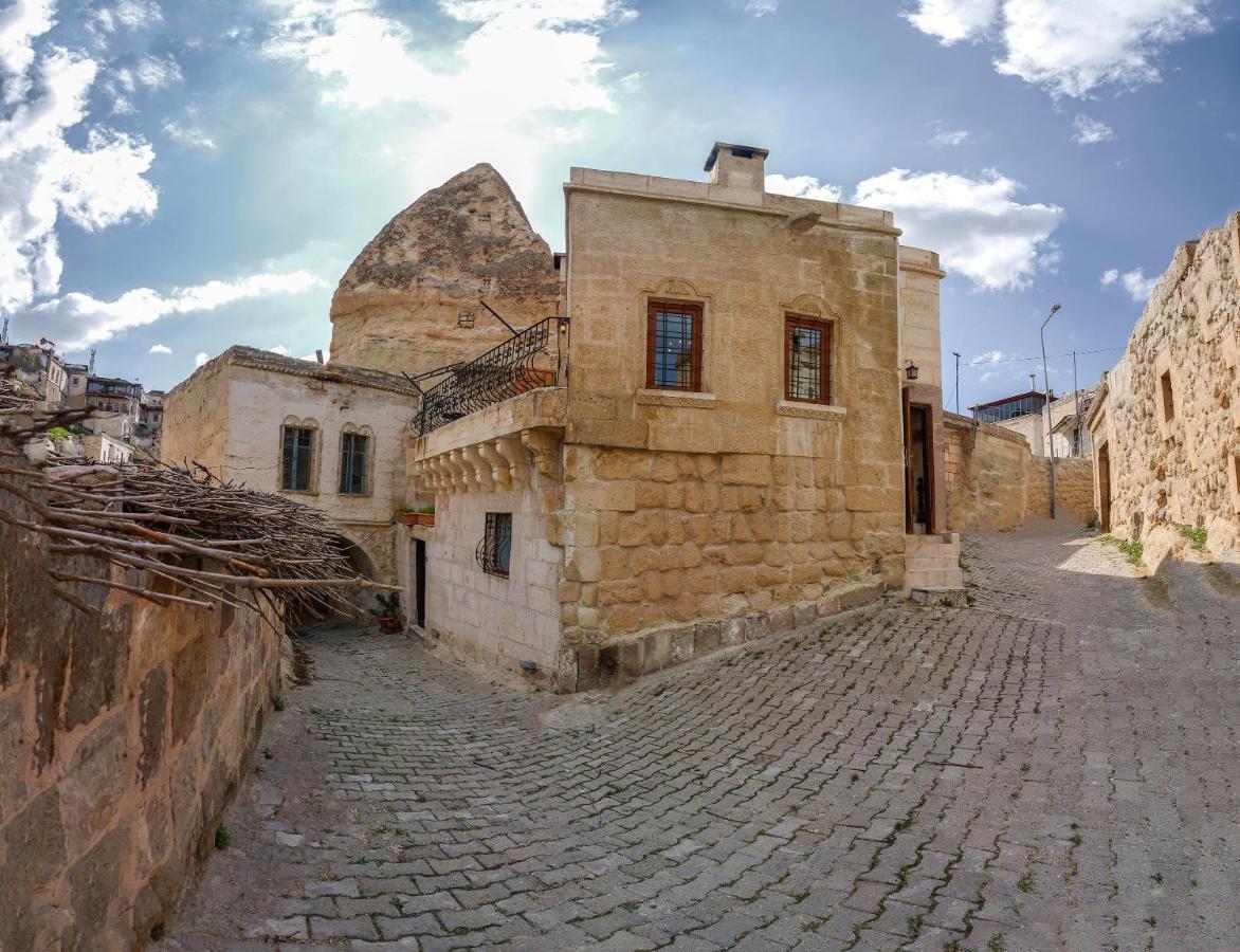 Adelya Cave Hotel Apartments Göreme Zewnętrze zdjęcie