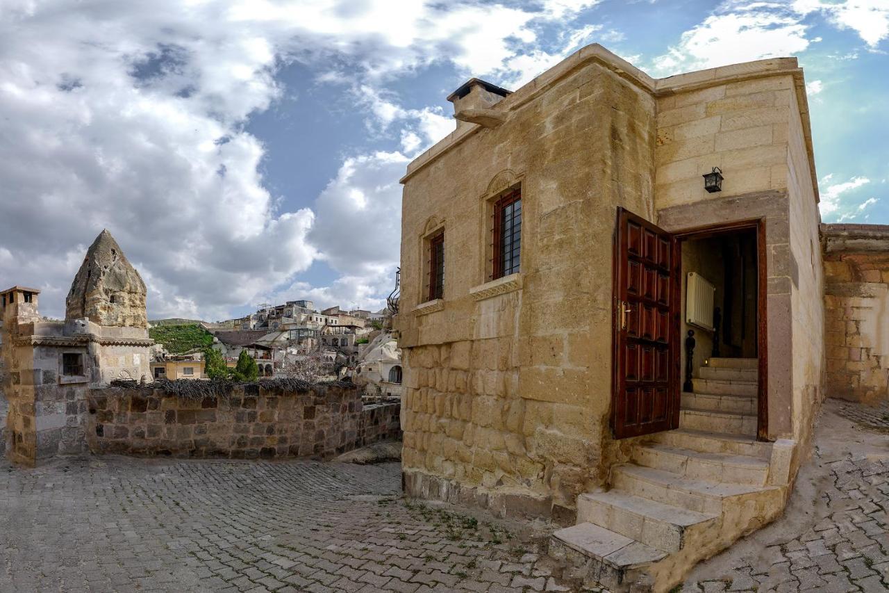 Adelya Cave Hotel Apartments Göreme Zewnętrze zdjęcie