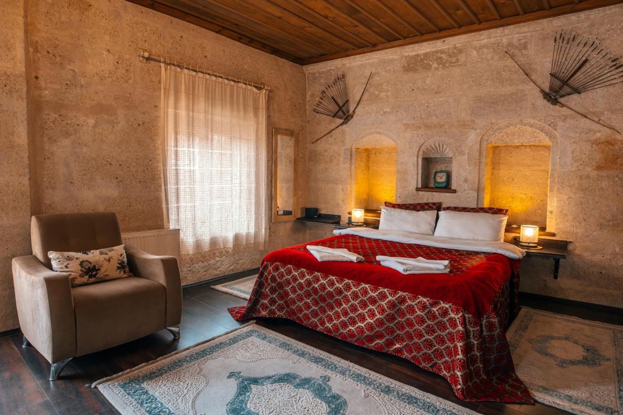 Adelya Cave Hotel Apartments Göreme Zewnętrze zdjęcie