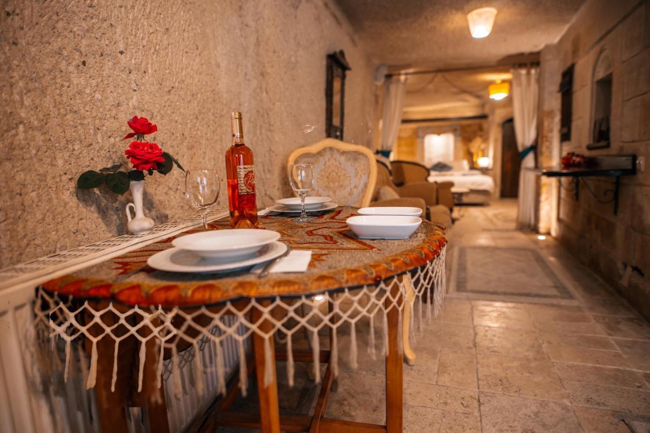 Adelya Cave Hotel Apartments Göreme Zewnętrze zdjęcie