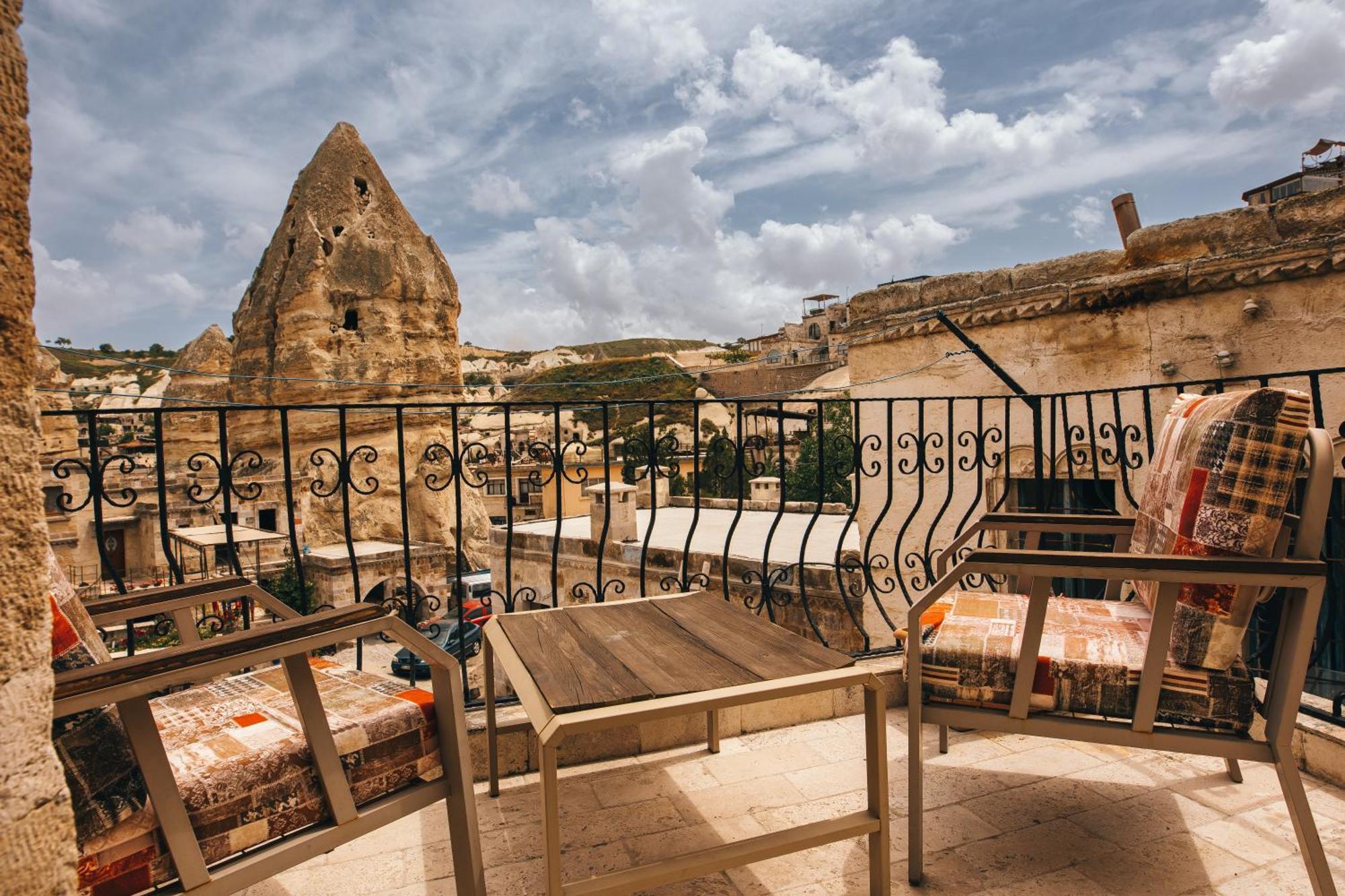 Adelya Cave Hotel Apartments Göreme Pokój zdjęcie
